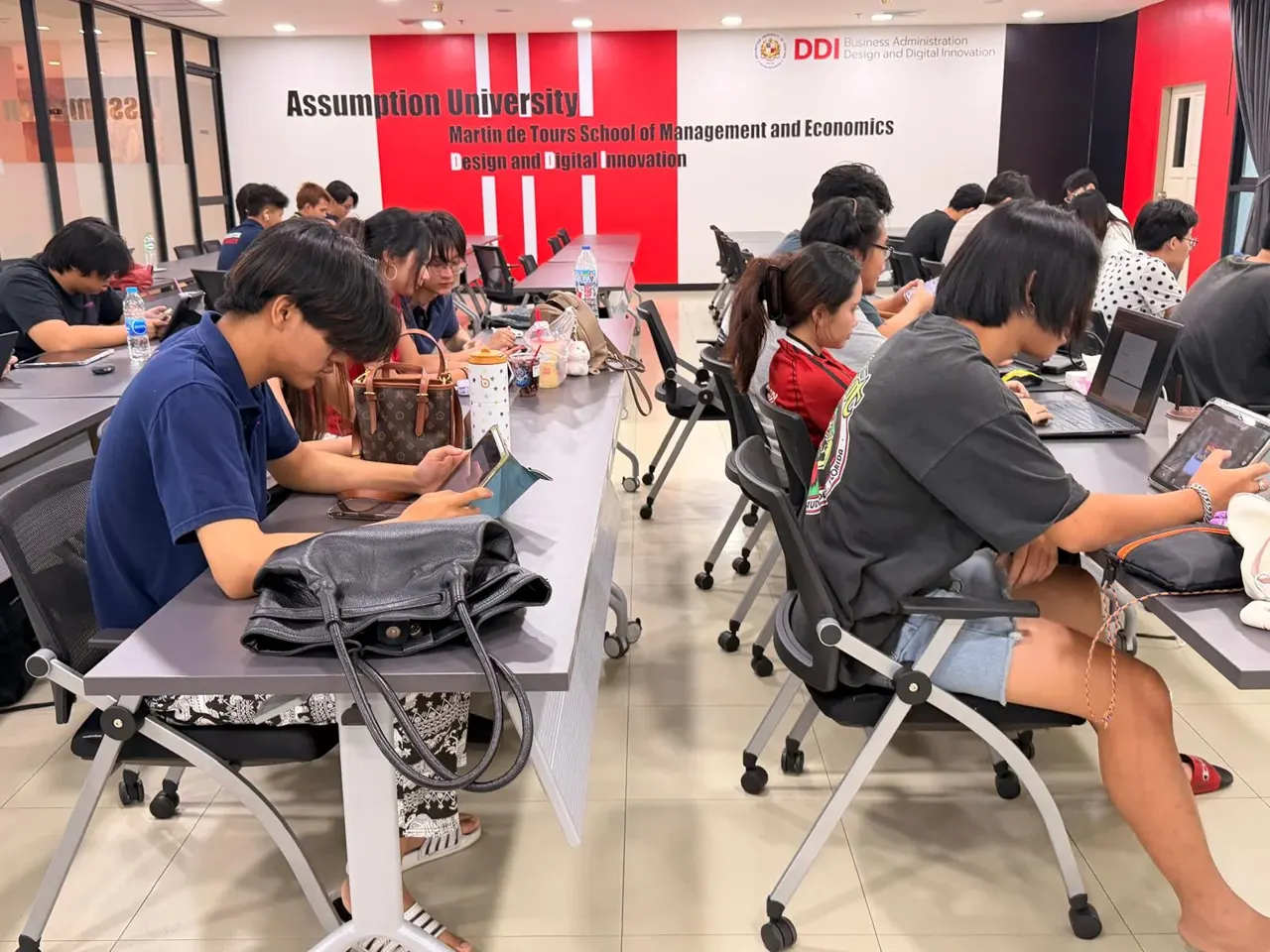 Student using the Squid Academy learning platform
